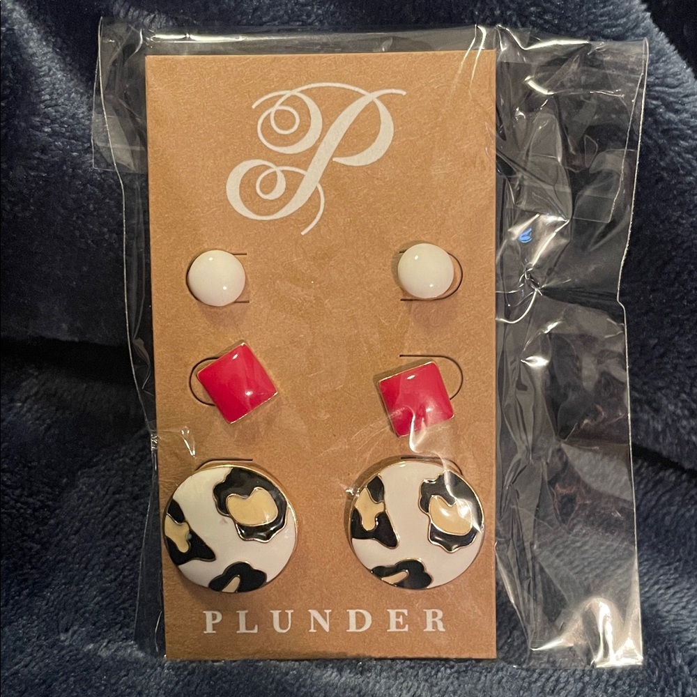 3 Plunder White, Red & Leopard Print Earrings Trio!!! NEW /SEALED - Picture 3 of 4
